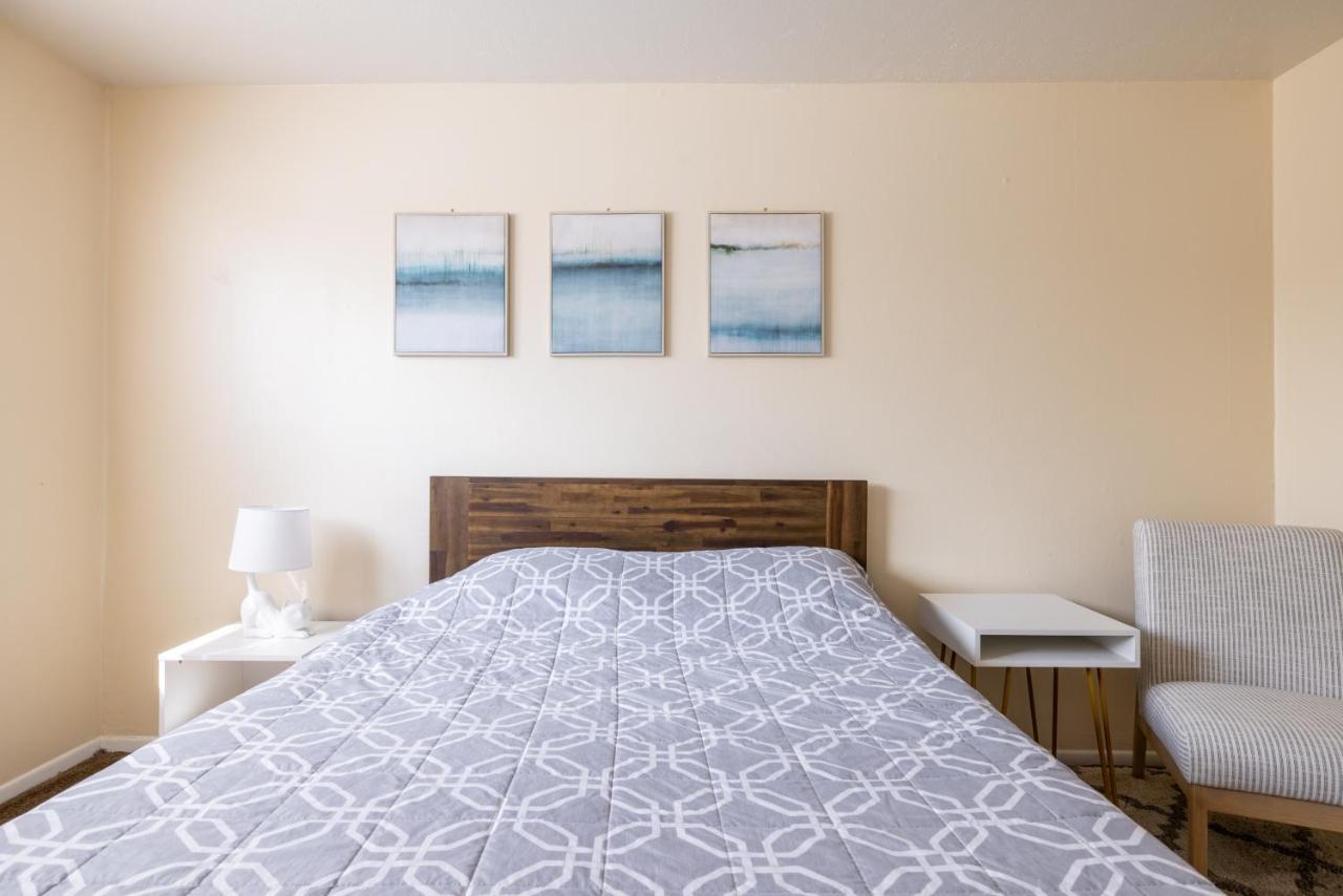 Georgetown Villas 2-1B Ideal For Long Stays! Fairview Park Экстерьер фото